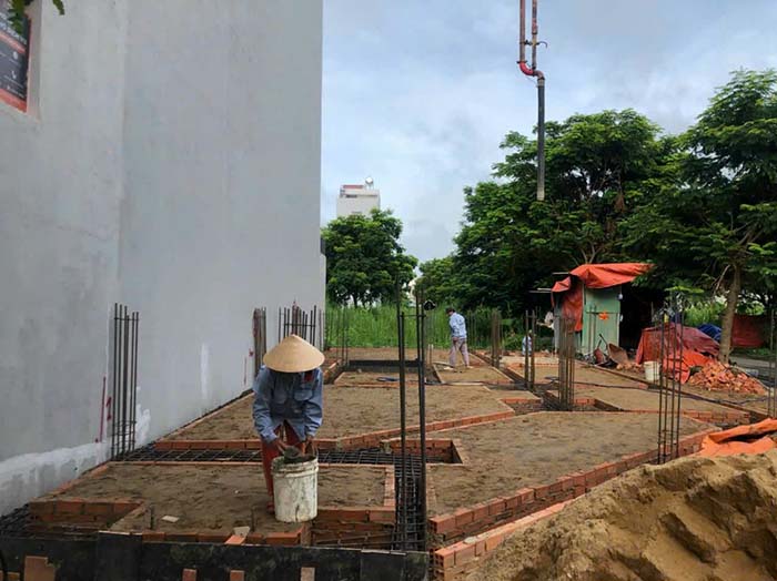 Đổ bê tông tầng trệt